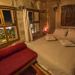 Koza Cave Hotel