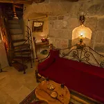 Koza Cave Hotel
